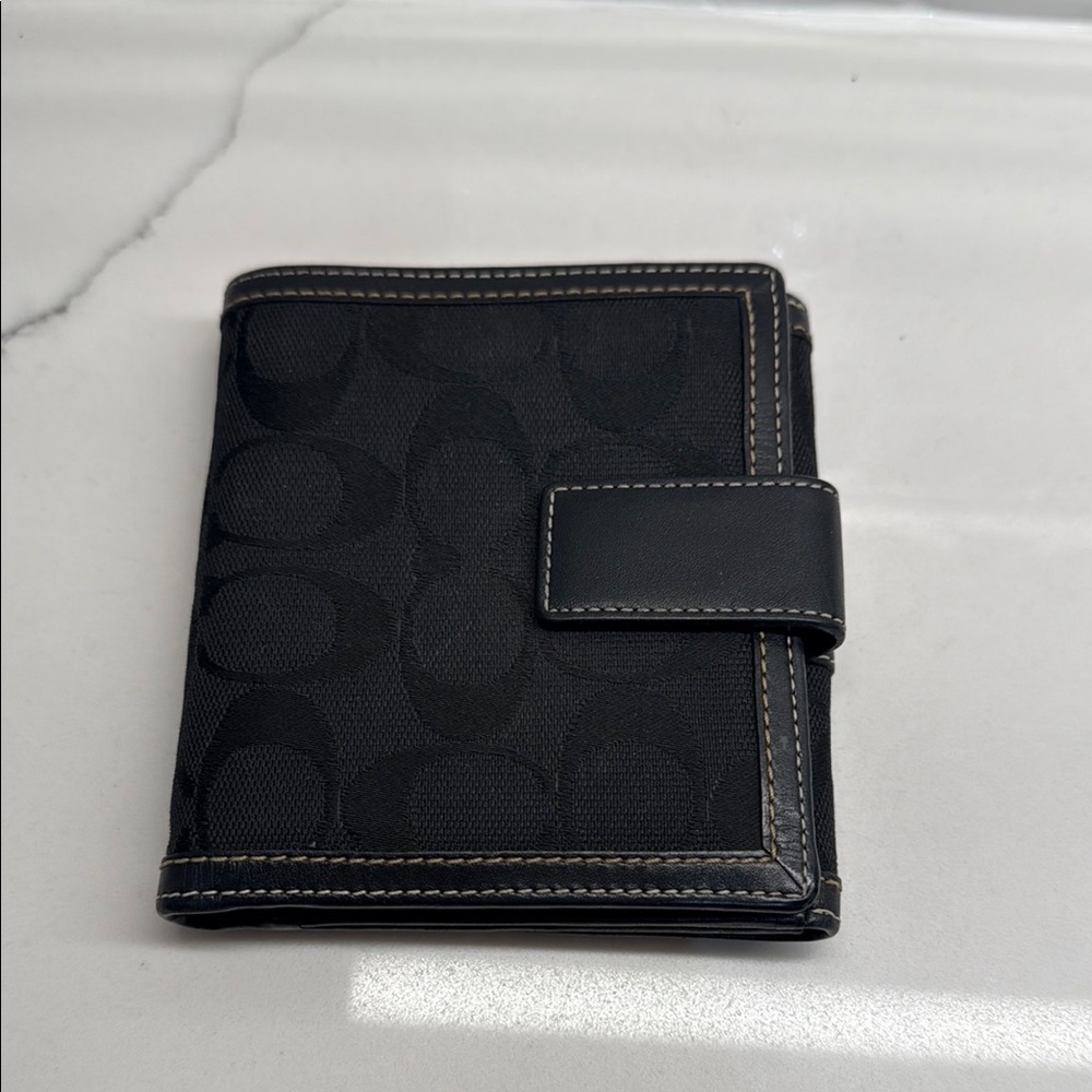 ♥️ FINAL PRICE ♥️ Coach Bifold Wallet In Signature Canvas - Black
